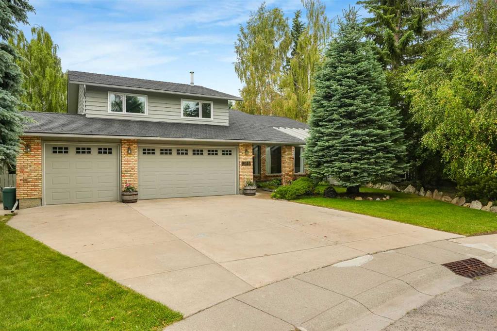 9144 Oakmount Drive SW, Calgary, Alberta, T2V 4X7