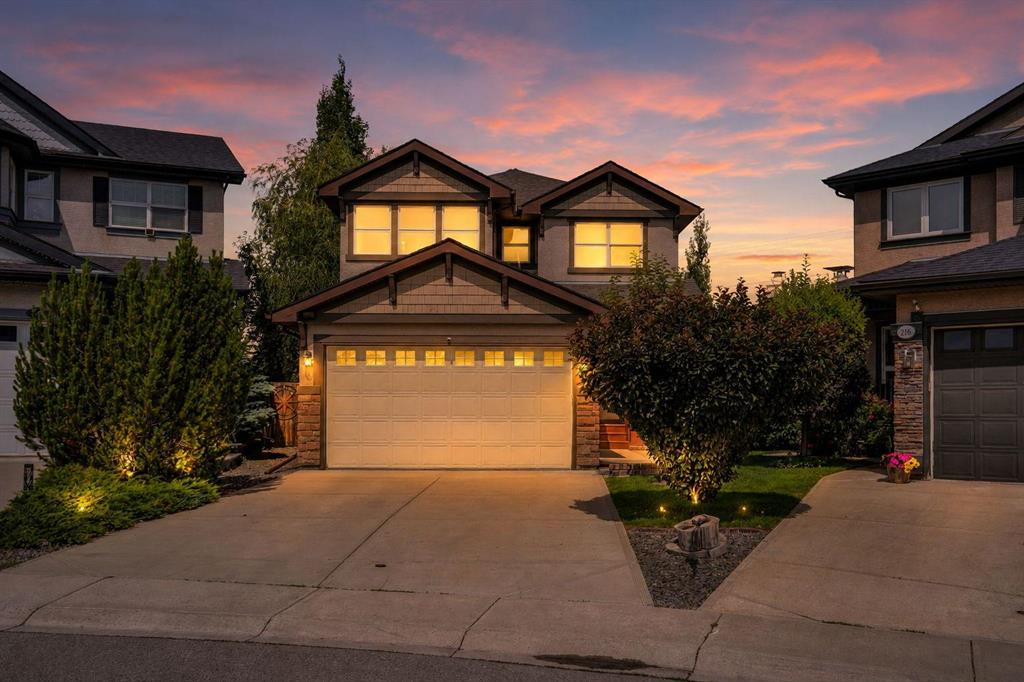 212 Everbrook Way SW, Calgary, Alberta, T2Y 0E8