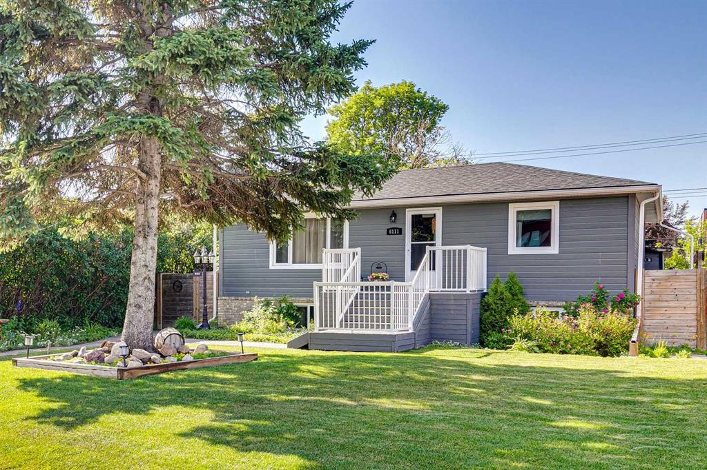 6111 Bow Crescent NW, Calgary, Alberta, T3B 2C2