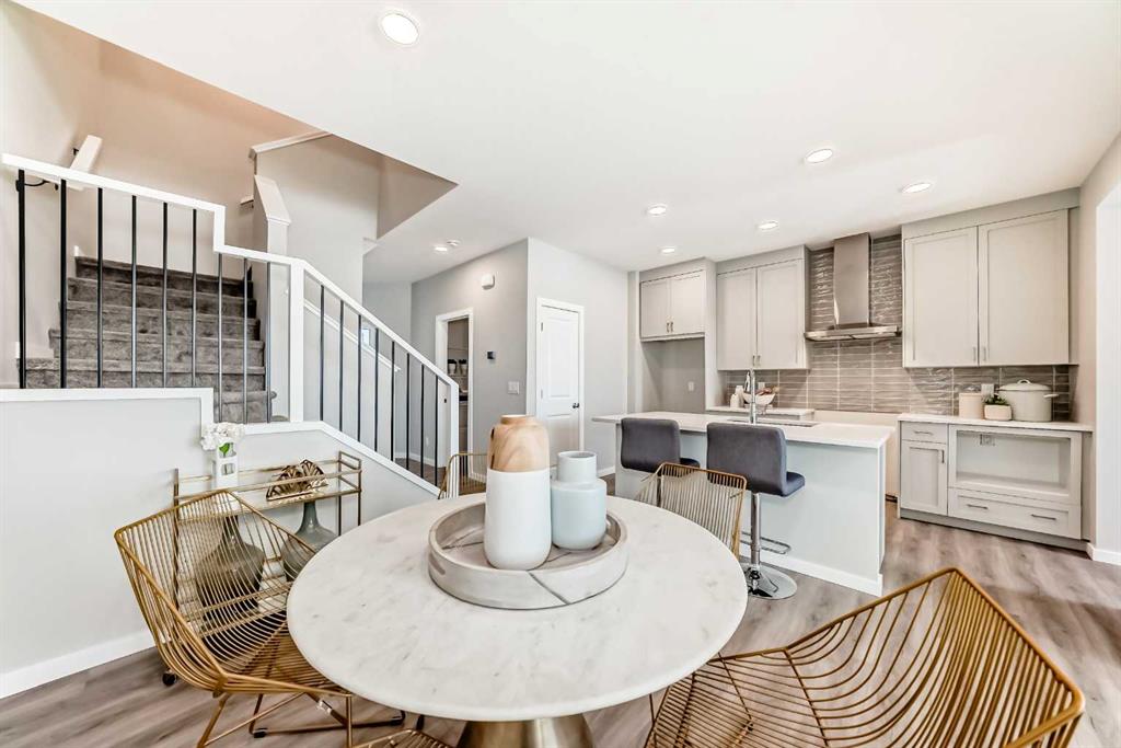 136 Heirloom Street SE, Calgary, Alberta, T3S 0Y5