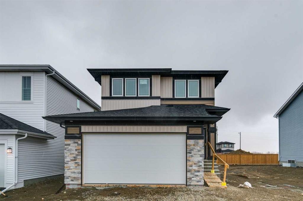 85 Southborough Square, Cochrane, Alberta, T4C 3J7