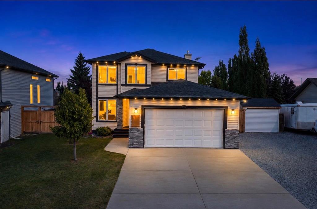 328 Carriage Lane Drive, Carstairs, Alberta, T0M 0N0