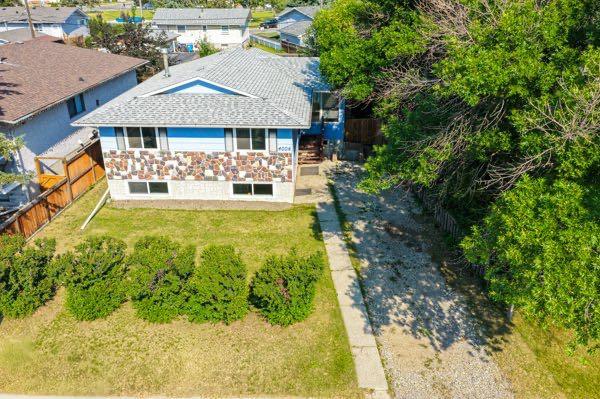 4004 79 Street NW, Calgary, Alberta, t3b2n8