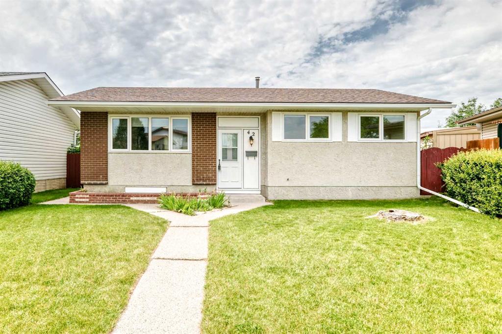 42 Rundlelawn Close NE, Calgary, Alberta, T1Y 3J3