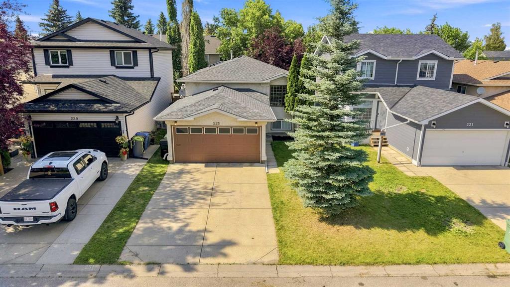 225 Harvest Glen Place NE, Calgary, Alberta, T3K 4J1