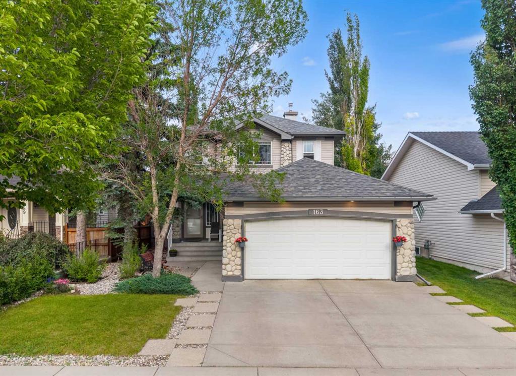 163 West Lakeview Passage, Chestermere, Alberta, T1X 1G8