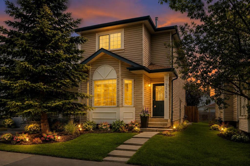7152 Sierra Morena Boulevard SW, Calgary, Alberta, T3H 3G8