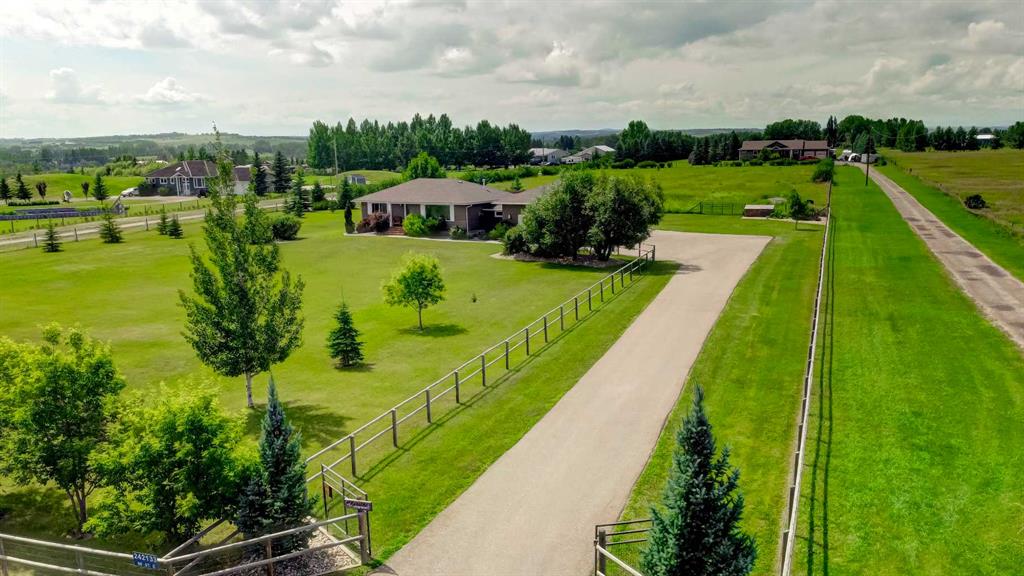 242133 96 Street E, Rural Foothills County, Alberta, T1S 3Y6
