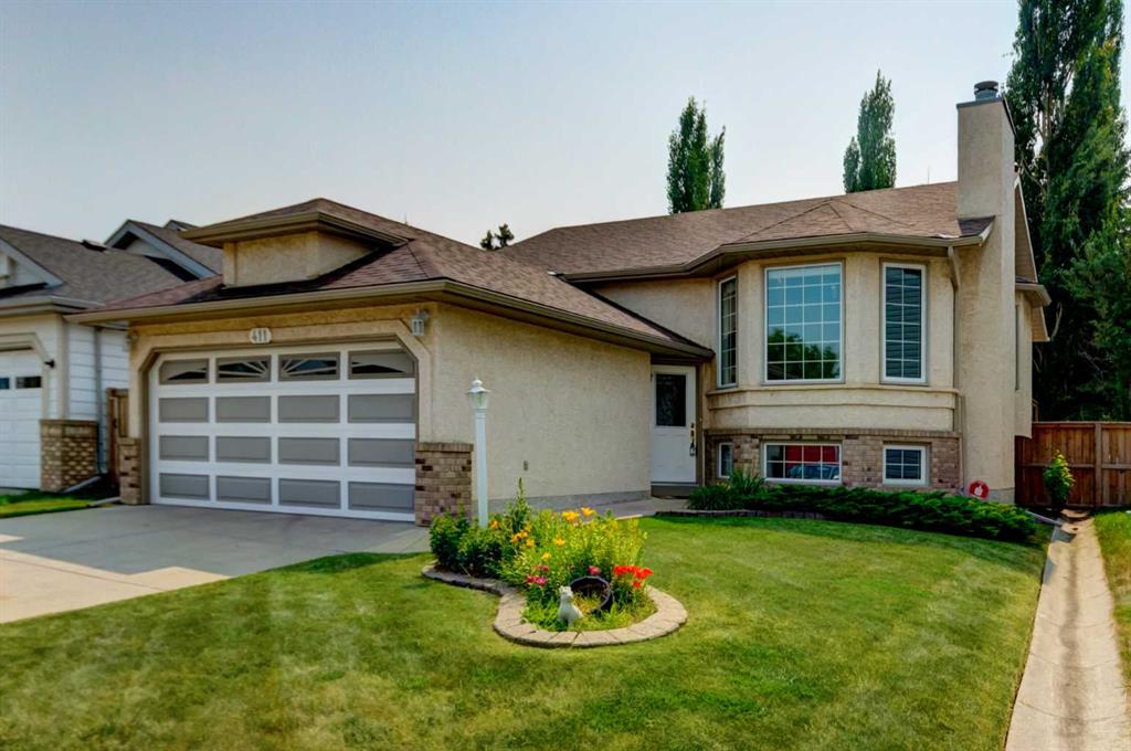 411 Shawinigan Drive SW, Calgary, Alberta, T2Y 3A2