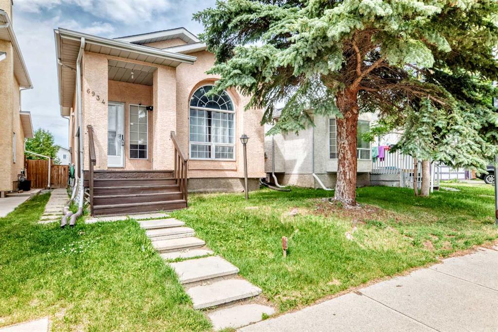 6934 Laguna Way NE, Calgary, Alberta, T1Y 6W2