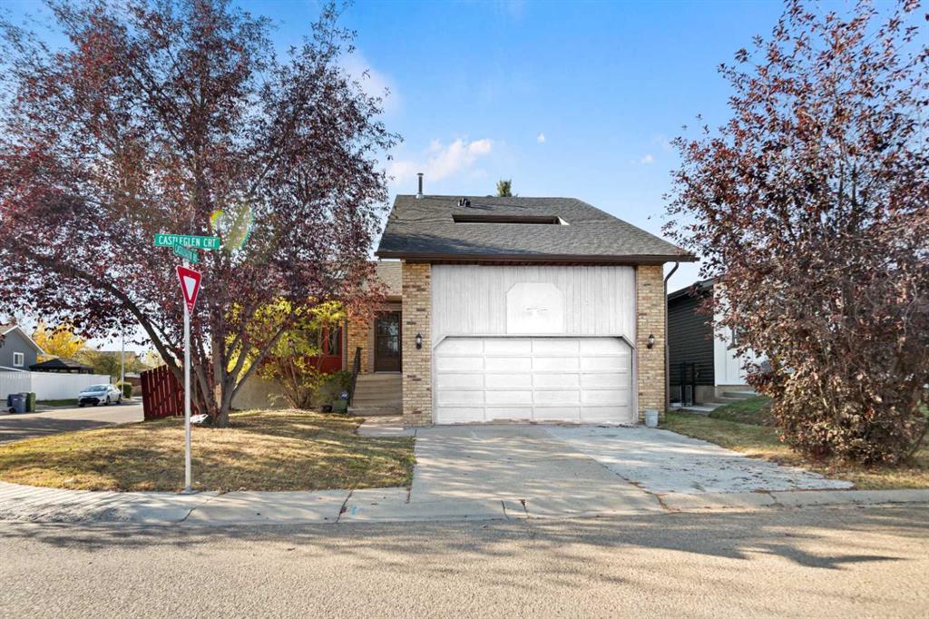 48 Castleglen Court NE, Calgary, Alberta, T3J 2B8