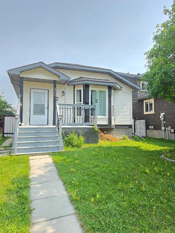 335 Covington Bay NE, Calgary, Alberta, T3K4G1