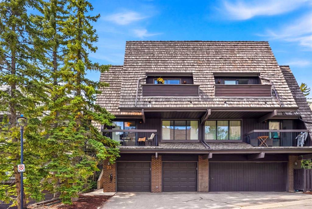 700 Ranch Estates Place NW, Calgary, Alberta, T3G 1M2
