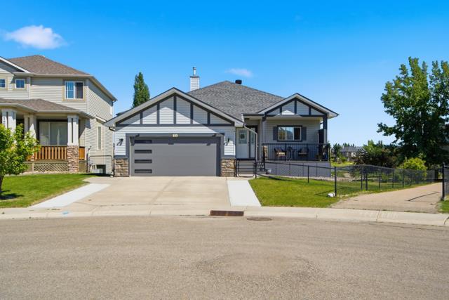 124 West Creek Glen, Chestermere, Alberta, T1X 1P8