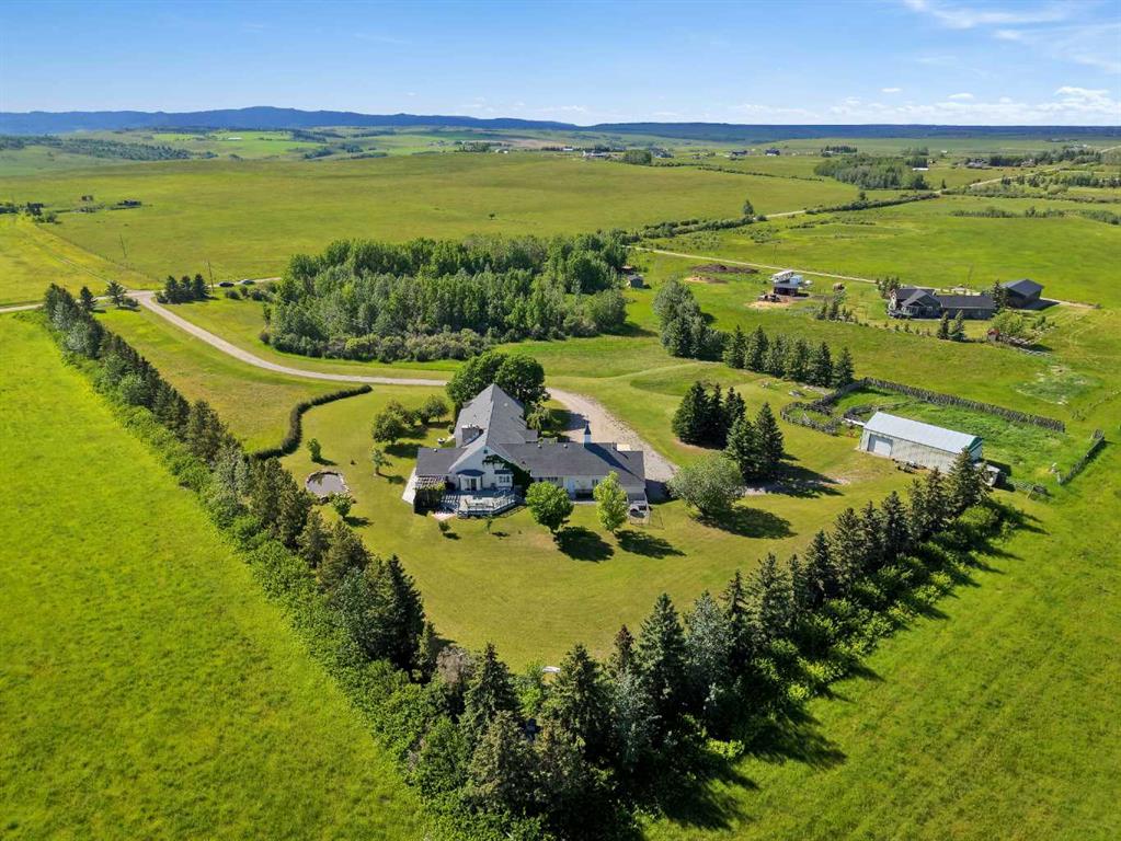 265028 Range Road 44, Rural Rocky View County, Alberta, T4C 2W2