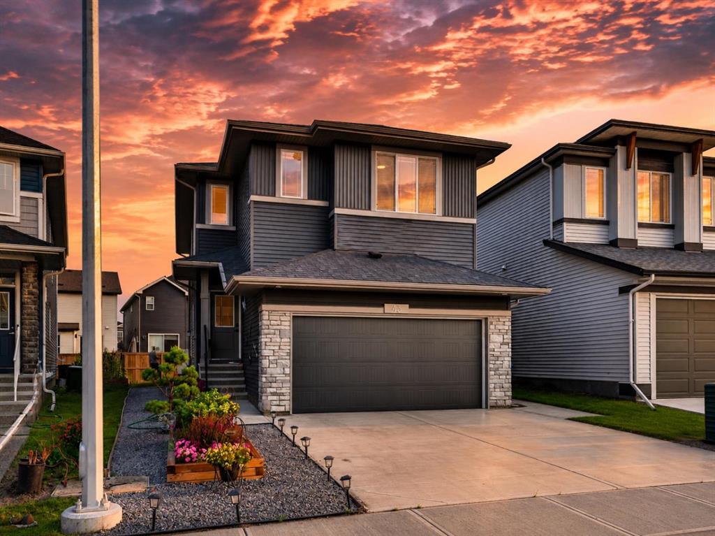 43 Hotchkiss Row SE, Calgary, Alberta, T3S 0J5