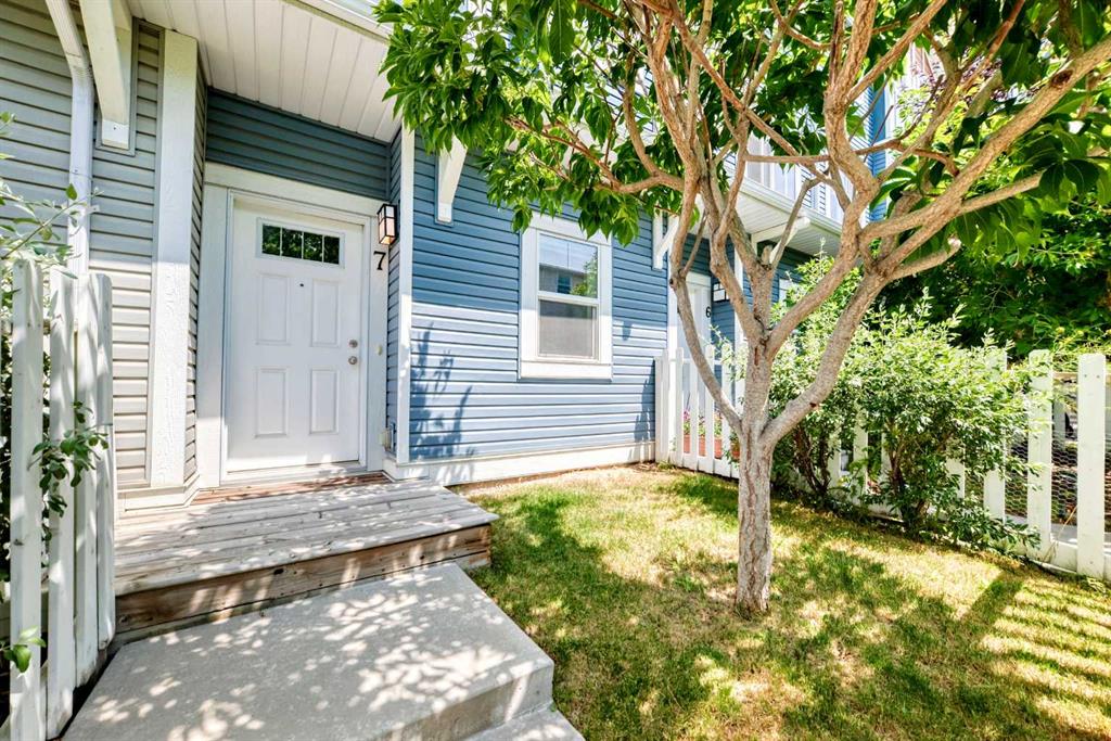 7 Stonehouse Crescent NW, High River, Alberta, T1V 0G3