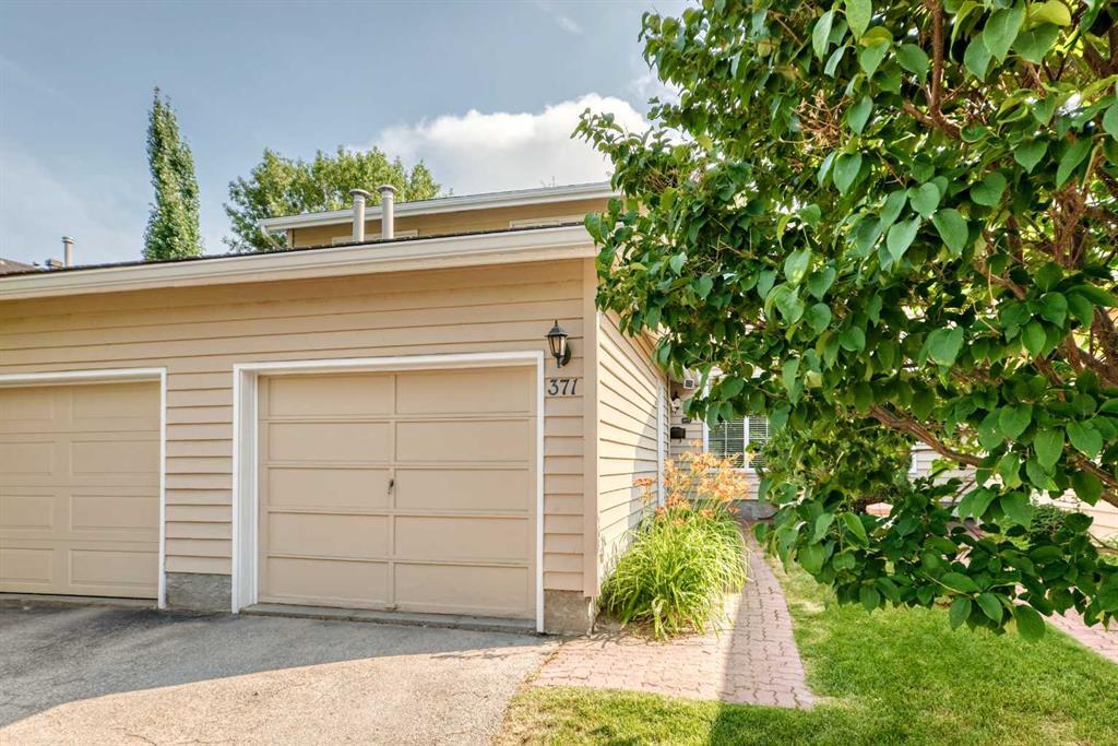 371 Point Mckay Gardens NW, Calgary, Alberta, T3B 5C1