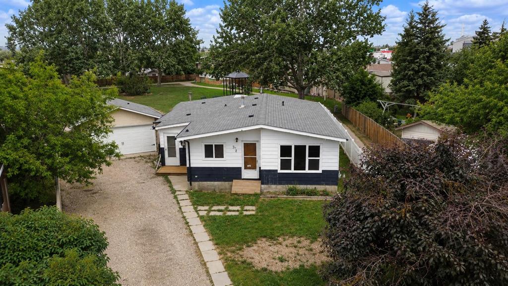 137 Big Hill Place, Airdrie, Alberta, T4A 1P9