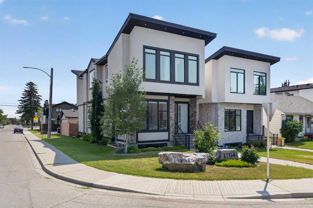 1704 26A Street, Calgary, Alberta, T3C1L1
