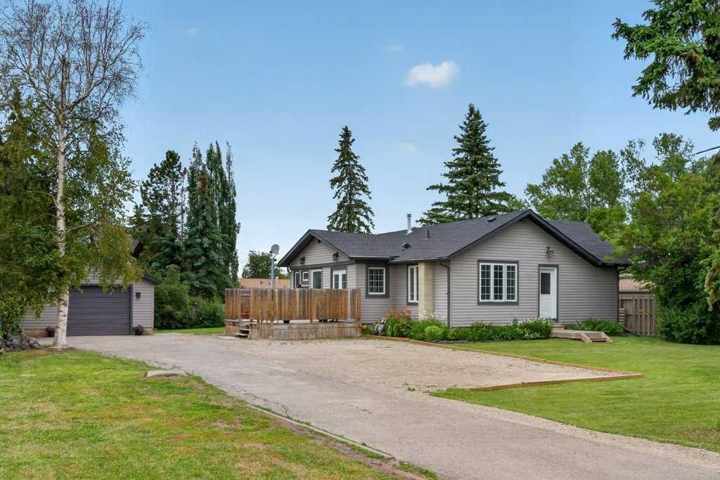 5202 57 Avenue, Olds, Alberta, T4H1J3