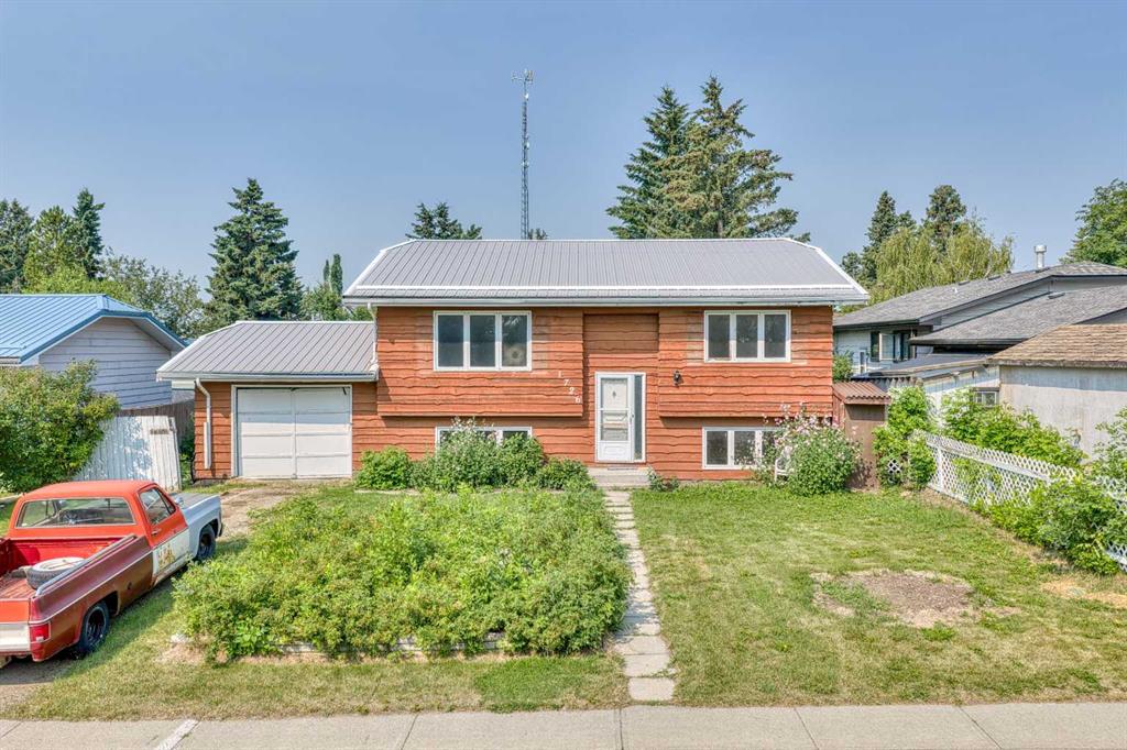 1726 Saskatchewan Street, Crossfield, Alberta, T0M 0S0