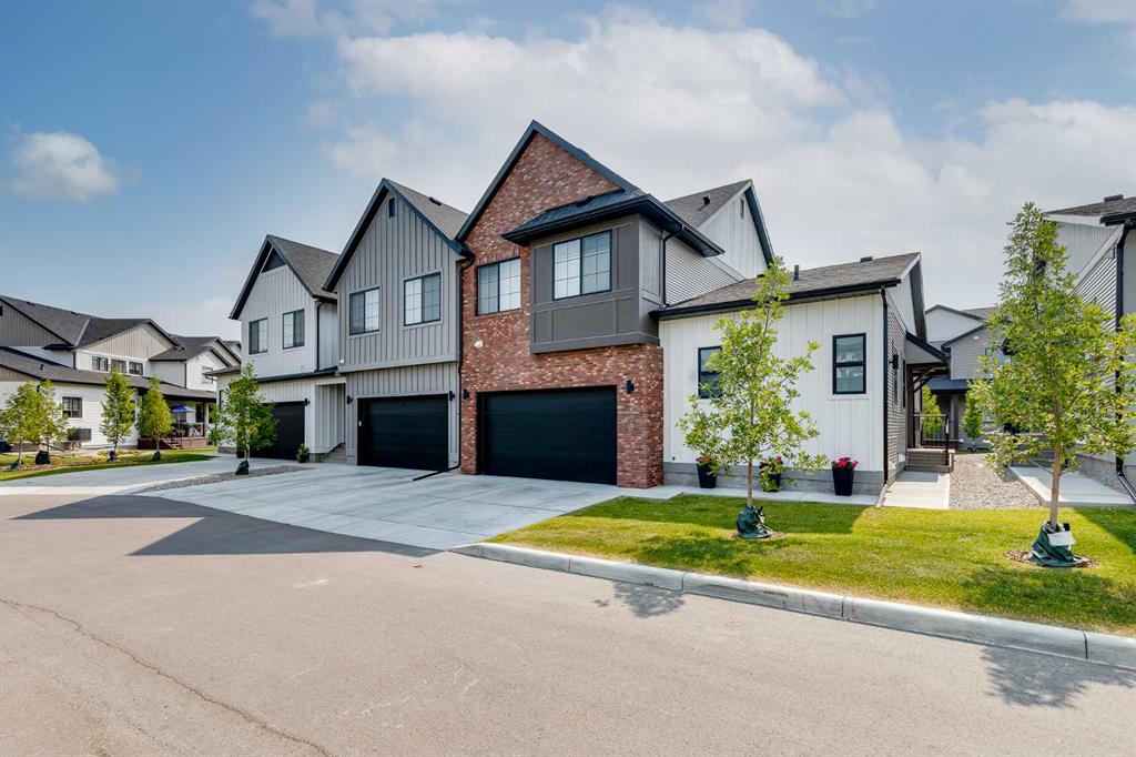 #1803 201 Cooperswood Green SW, Airdrie, Alberta, T4B 5R2