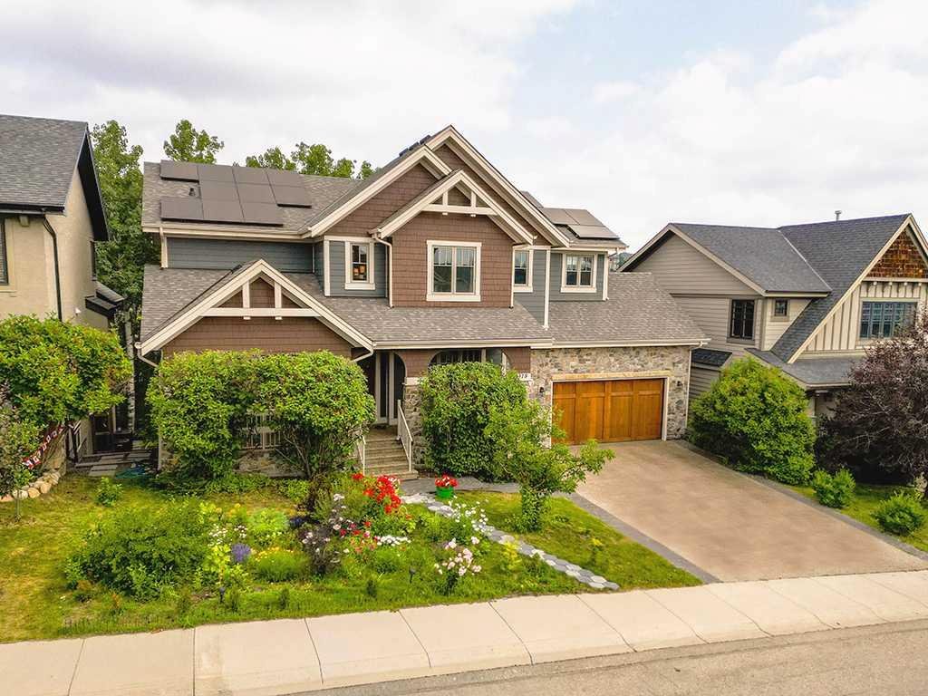 9318 14 Avenue SW, Calgary, Alberta, T3H 0M1