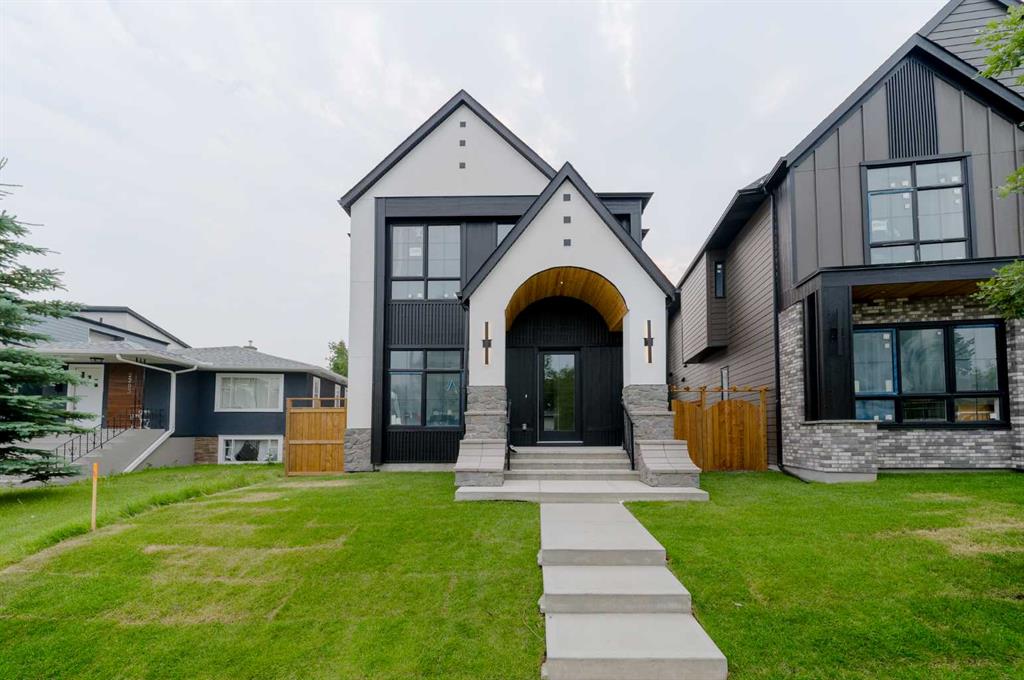 2207 Victoria Crescent NW, Calgary, Alberta, T2M 4E4