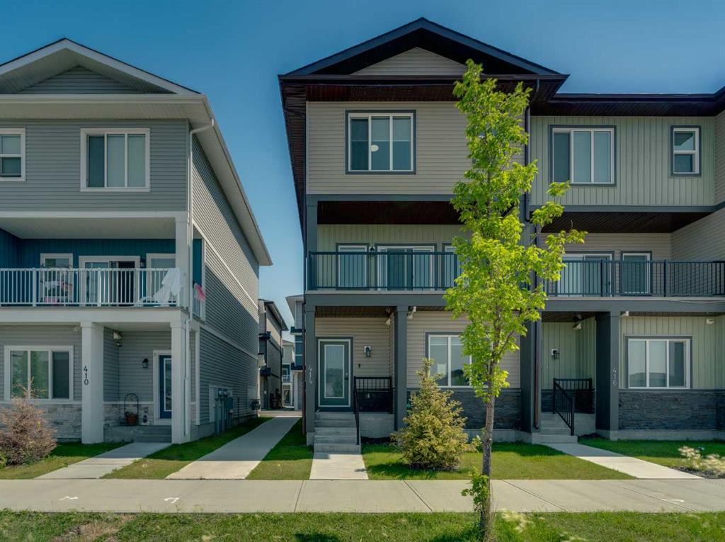 414 Corner Meadows Square NE, Calgary, Alberta, T3N 2N1