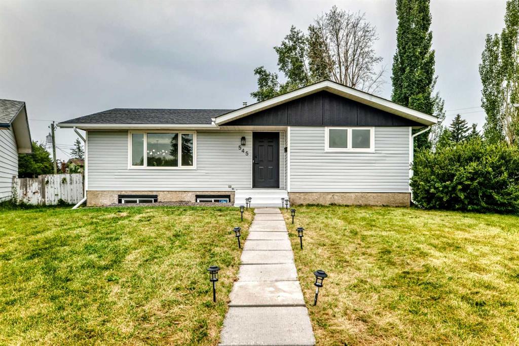 545 Madeira Drive NE, Calgary, Alberta, T2A 4M7