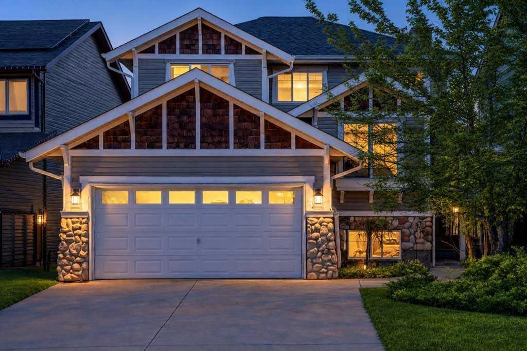 40 Cougar Ridge Heights SW, Calgary, Alberta, T3H 4X5