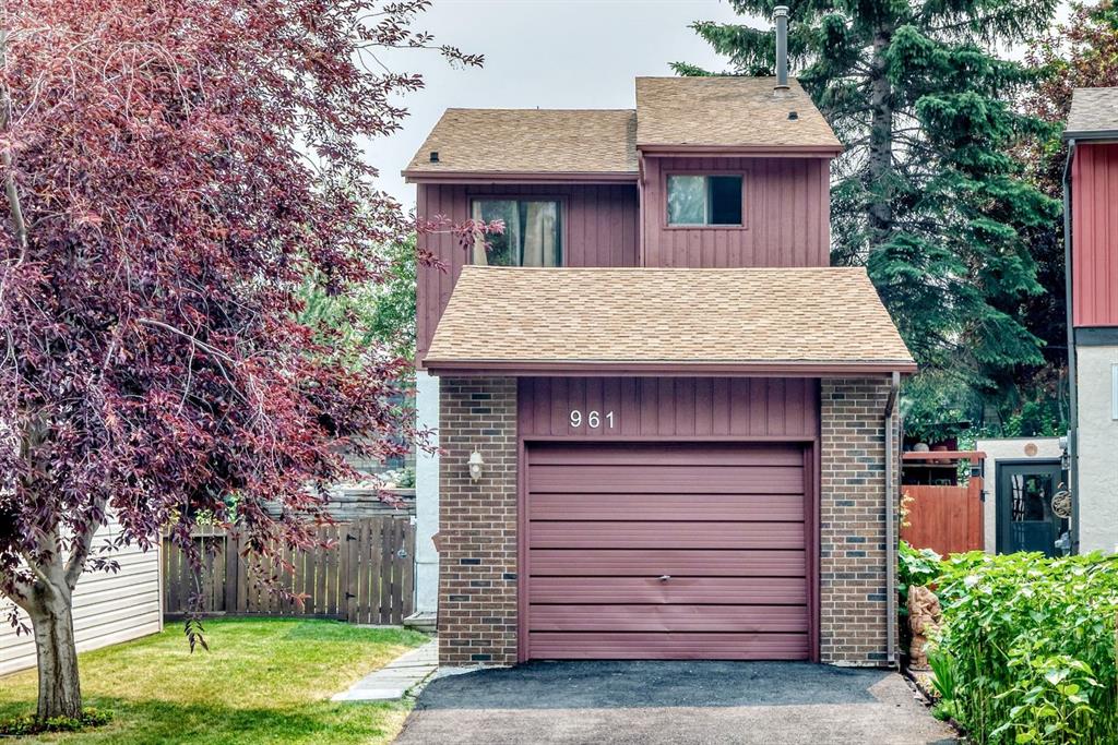 961 Ranchview Crescent NW, Calgary, Alberta, T3G1A4