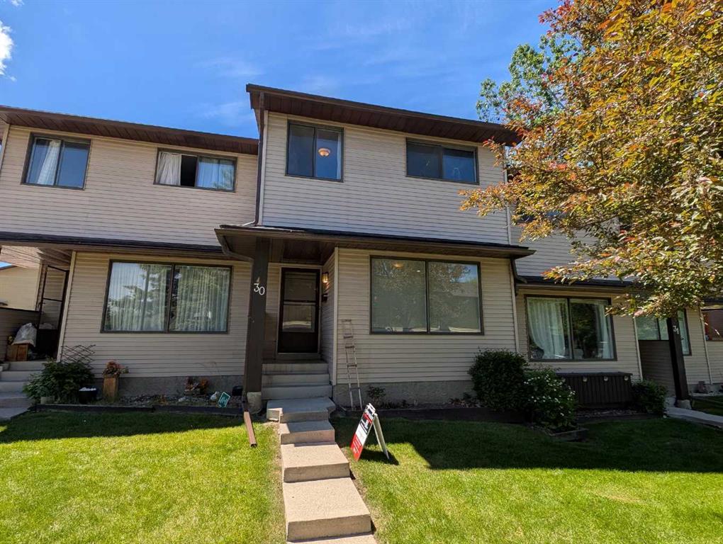 #30 380 Bermuda Drive NW, Calgary, Alberta, T3K 2B2