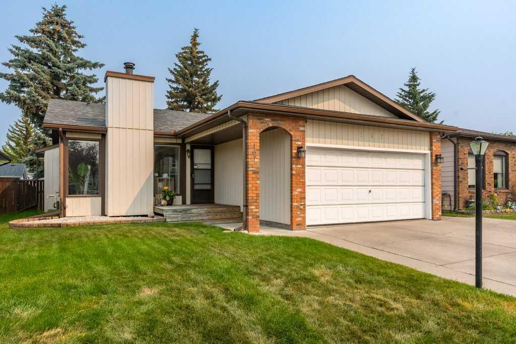 167 Deerpath Court SE, Calgary, Alberta, T2J 6K9