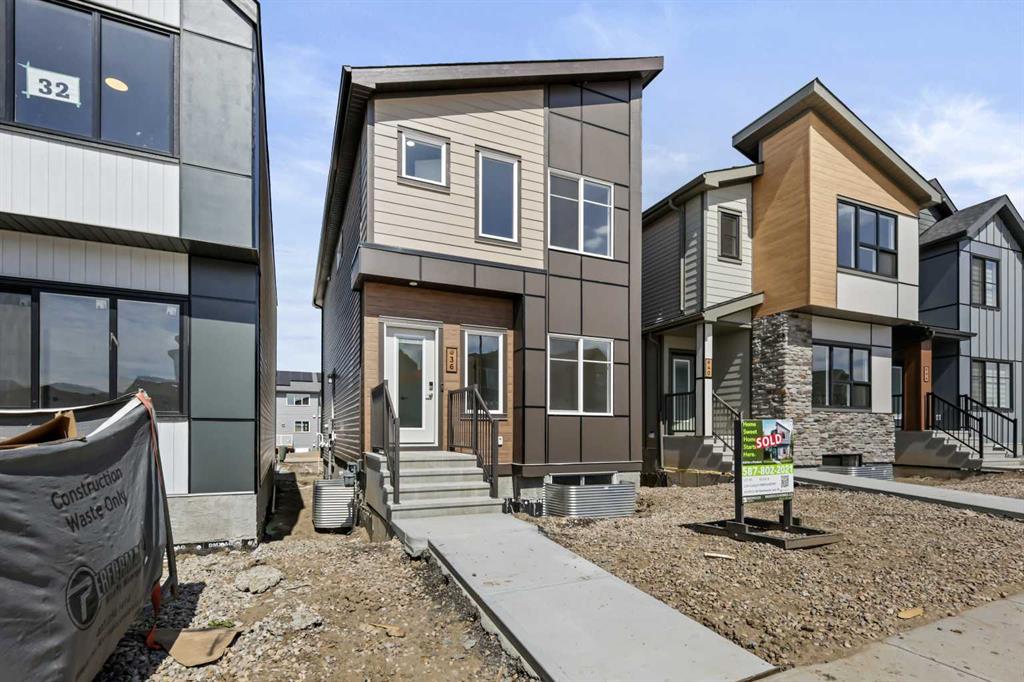 36 Heartwood Lane SE, Calgary, Alberta, T3S 0P9