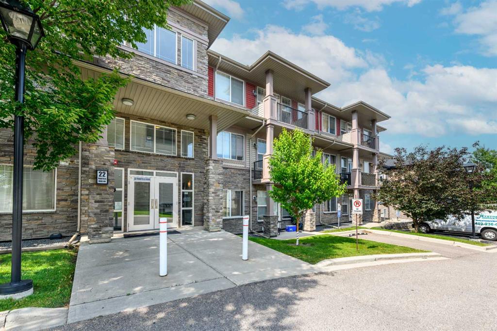 #108 22 Panatella Road NW, Calgary, Alberta, T3K 0V4