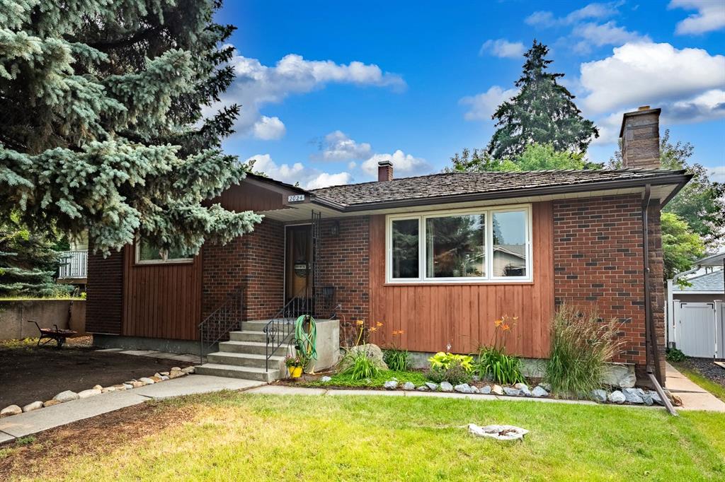 2024 Crocus Road NW, Calgary, Alberta, T2L0Z8