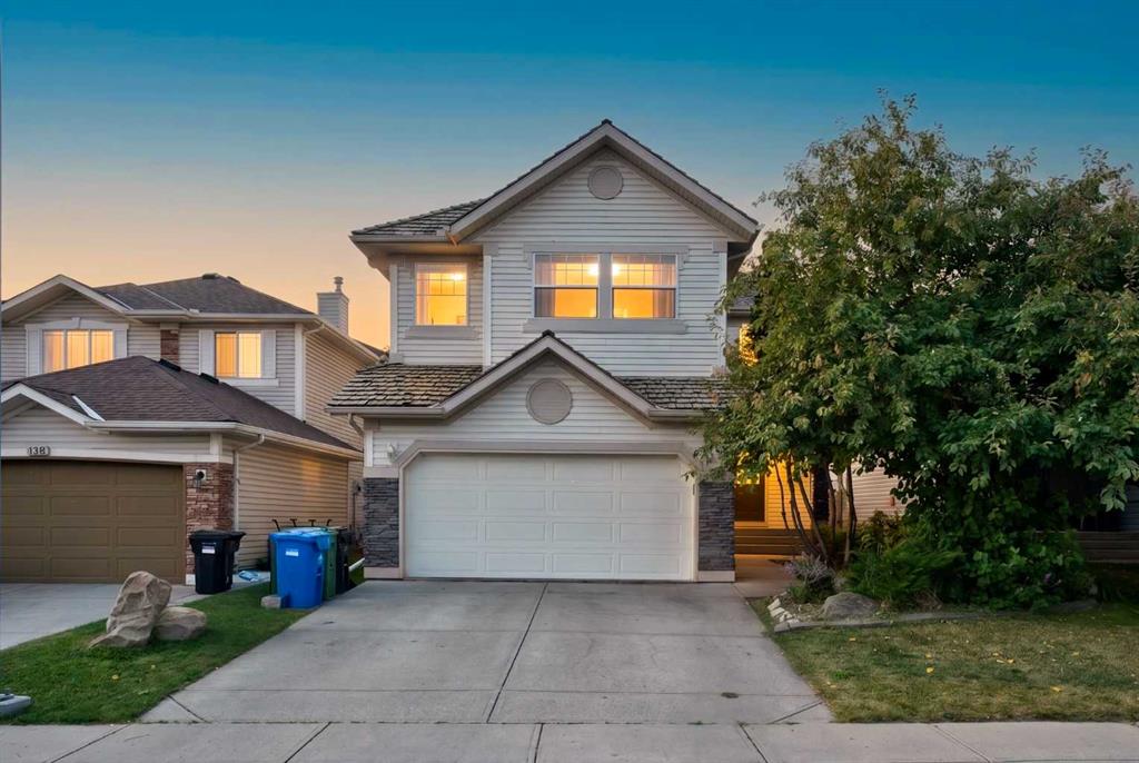 137 Douglas Glen Manor SE, Calgary, Alberta, T2Z 3Y5