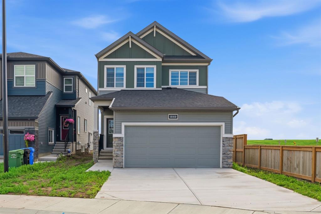 212 Lewiston Landing NE, Calgary, Alberta, T3P 2N8