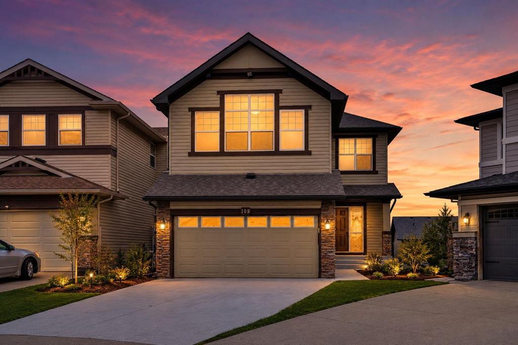 109 Pantego Terrace NW, Calgary, Alberta, T3K 0J9