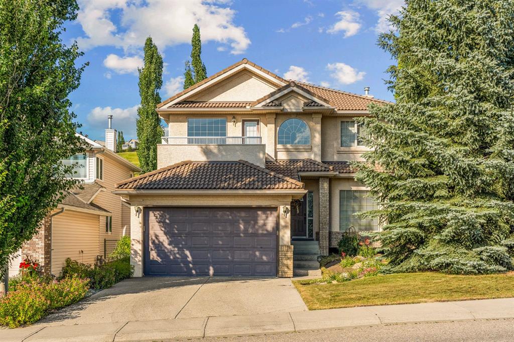 30 Gleneagles View, Cochrane, Alberta, T4C 1N9