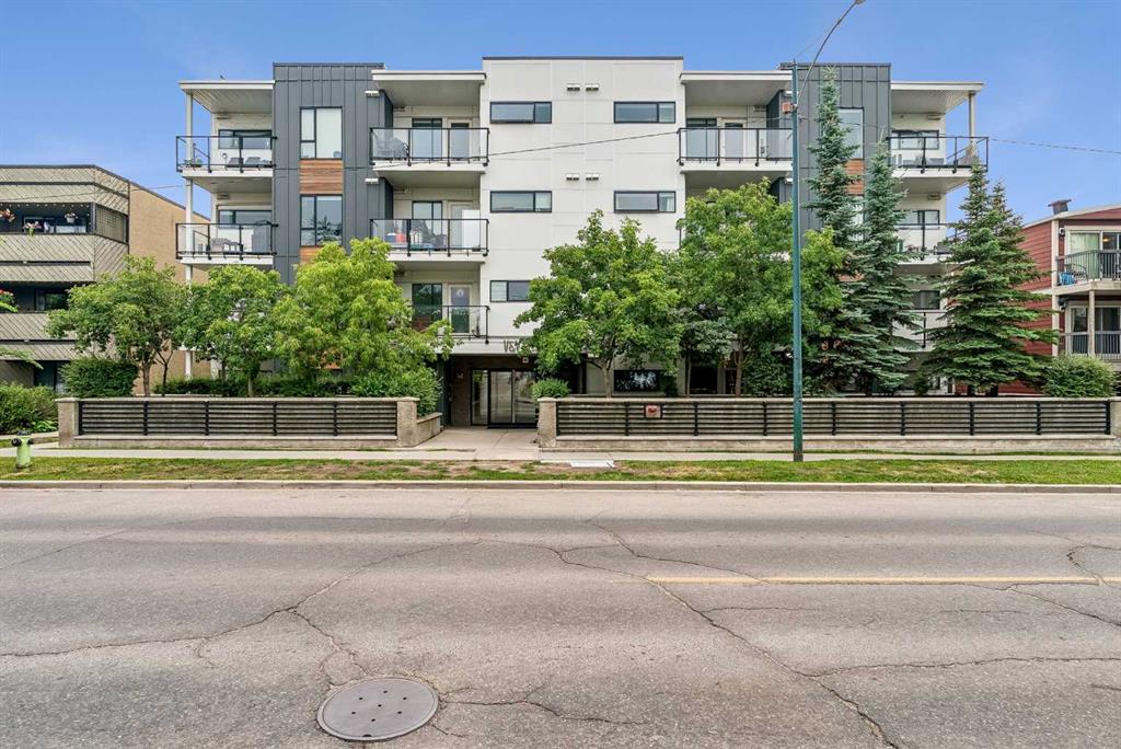#210 1521 26 Avenue SW, Calgary, Alberta, T2T 1C4