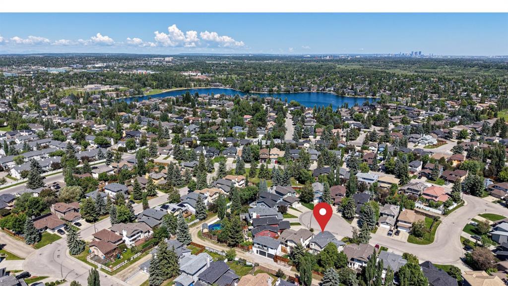 36 Sunvista Place SE, Calgary, Alberta, T2X 2T4