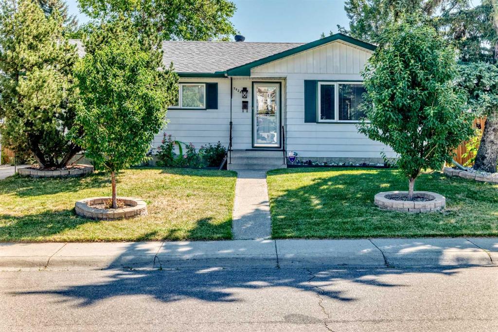 7828 10 Street NW, Calgary, Alberta, T2K 1H6