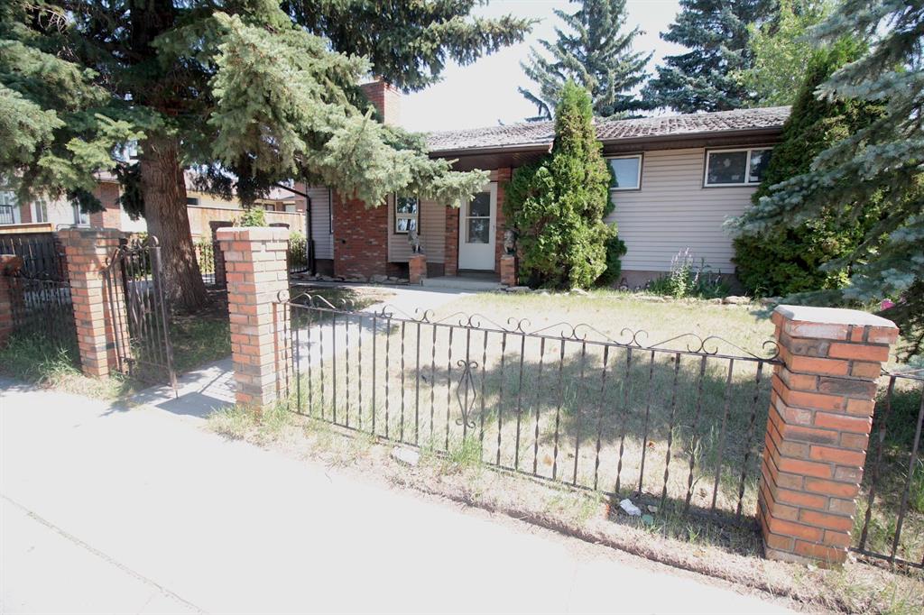 3320 60 Street NE, Calgary, Alberta, T1Y 3S9