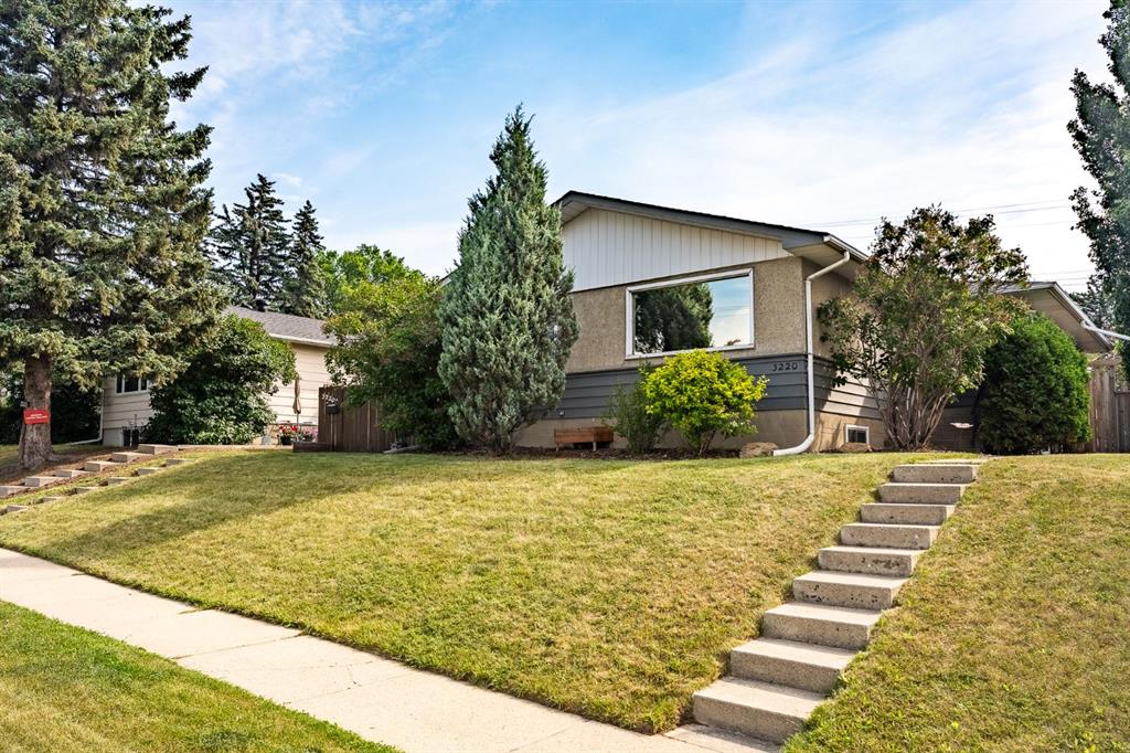 3220 14 Street NW, Calgary, Alberta, T2K1H8