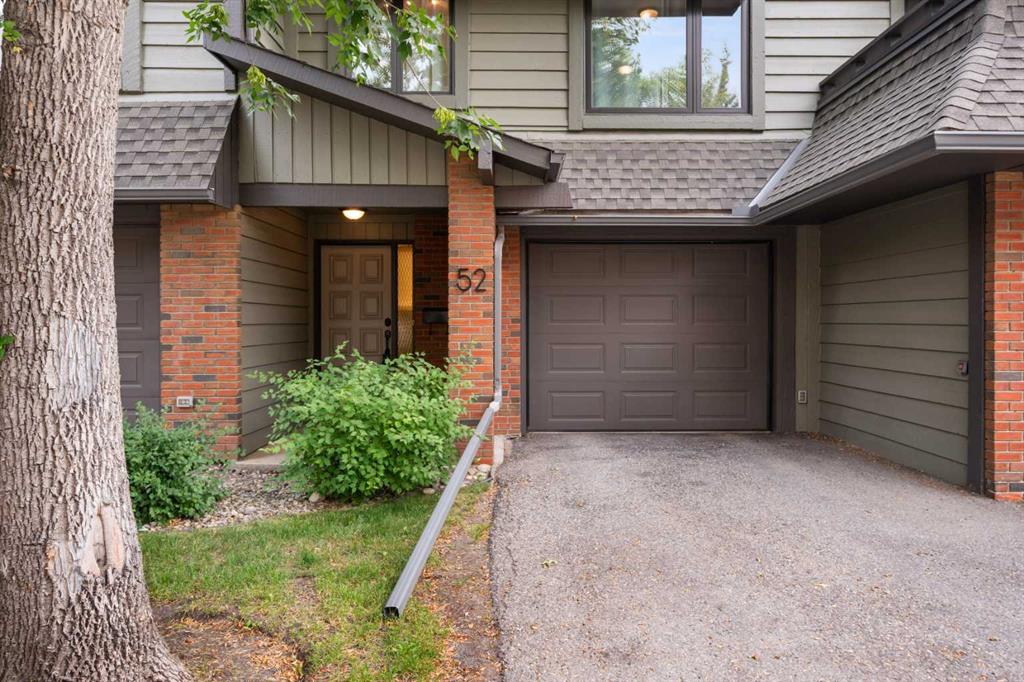#52 10030 Oakmoor Way SW, Calgary, Alberta, T2V 4S8