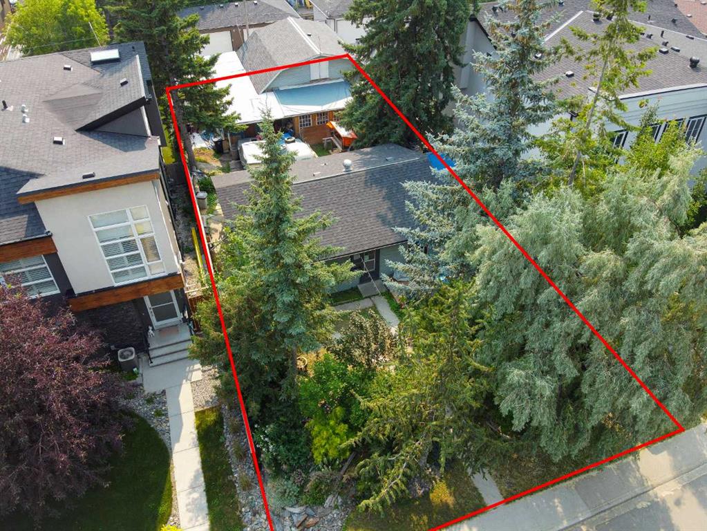 4919 21 Avenue NW, Calgary, Alberta, T3B 0X1