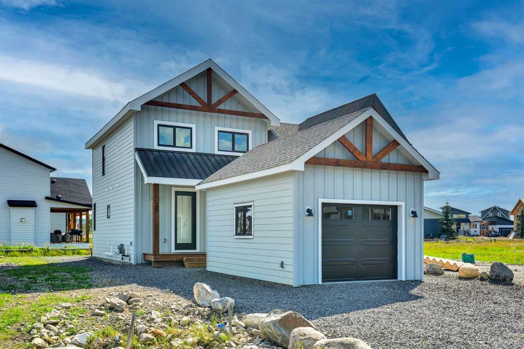 35 Cottageclub Lane, Rural Rocky View County, Alberta, T0L 1N0